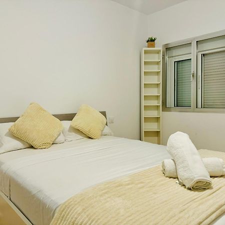 Pisos Baraja Gl Apartment Мадрид Екстериор снимка