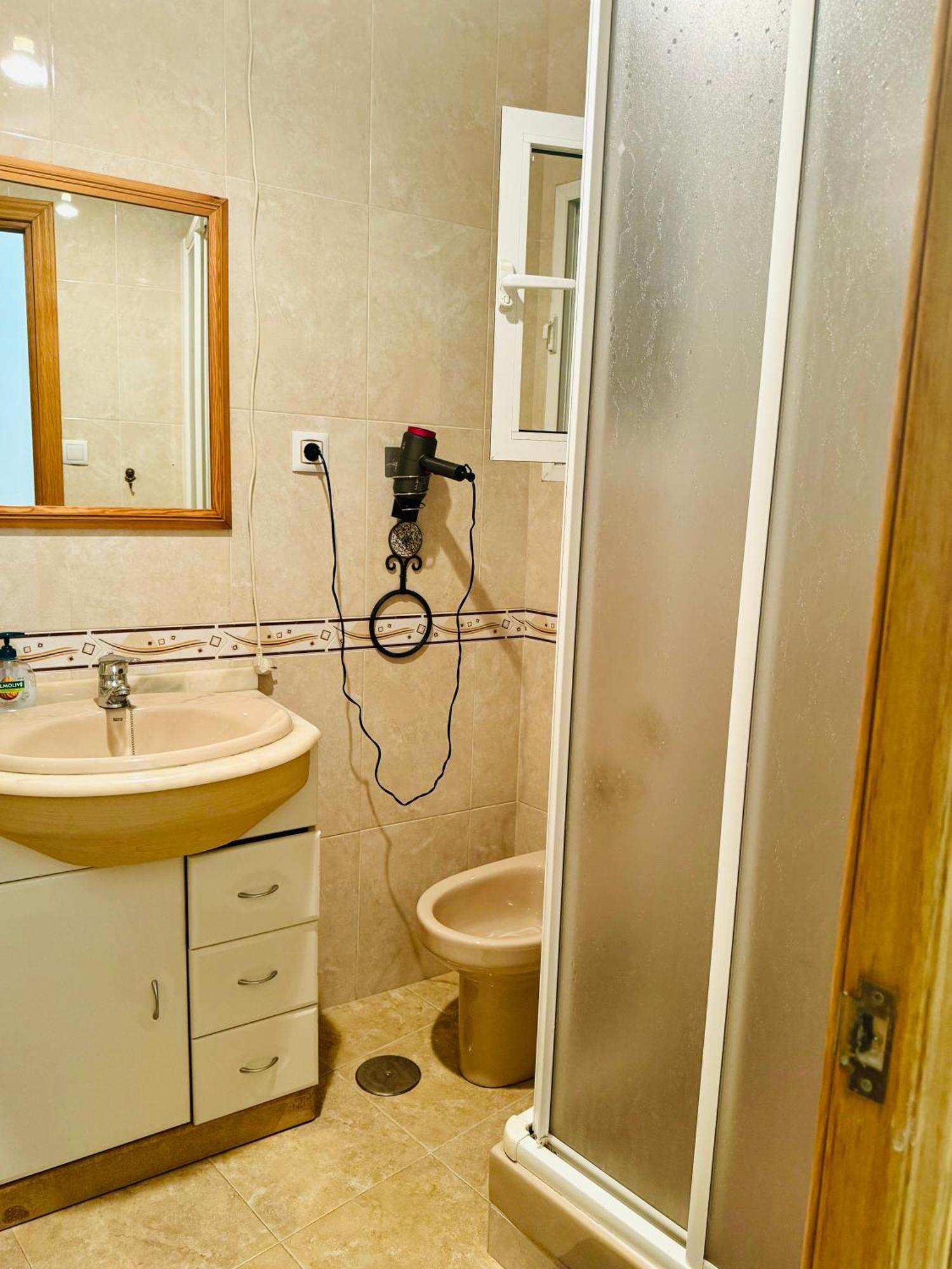 Pisos Baraja Gl Apartment Мадрид Екстериор снимка