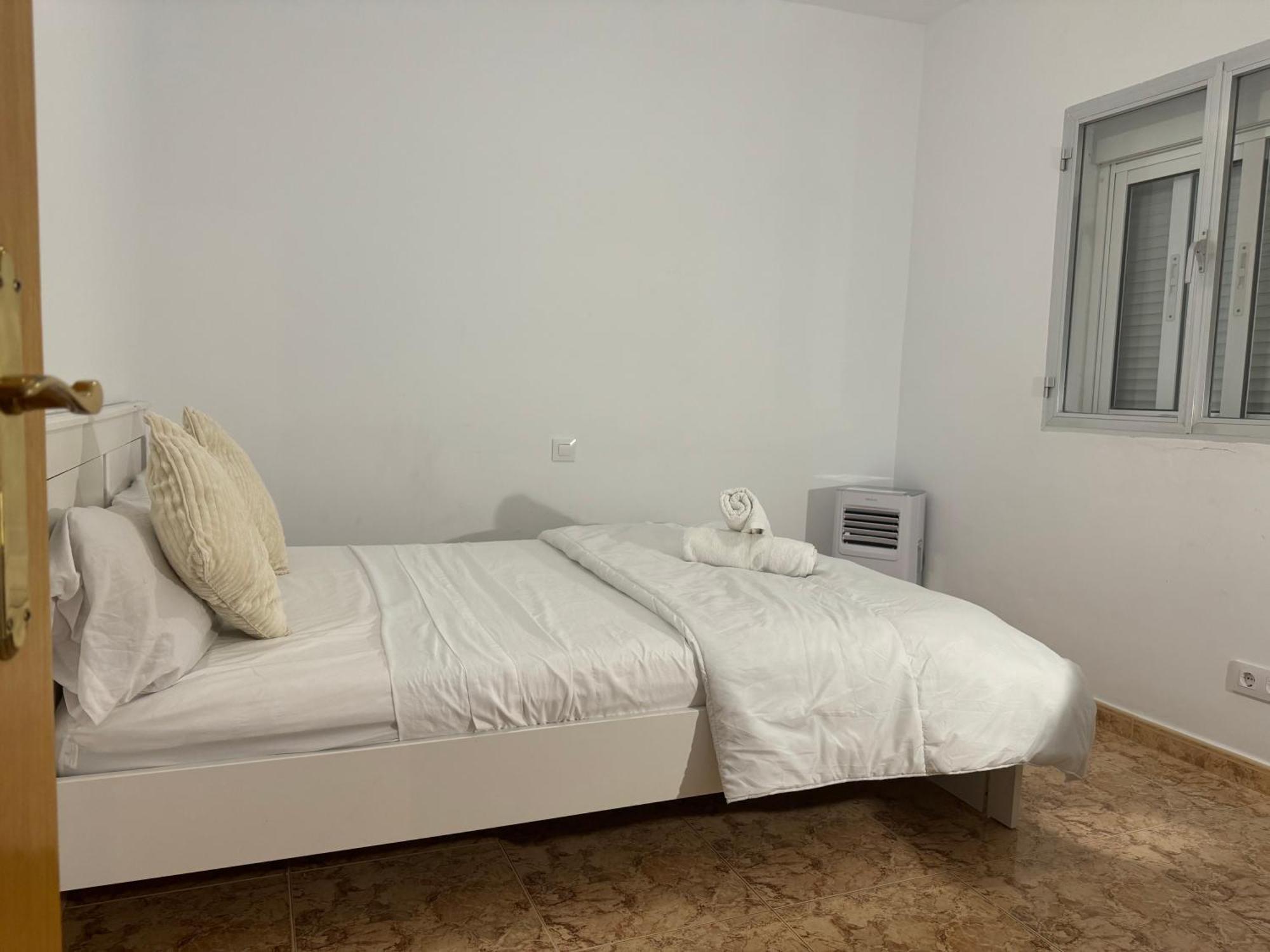 Pisos Baraja Gl Apartment Мадрид Екстериор снимка