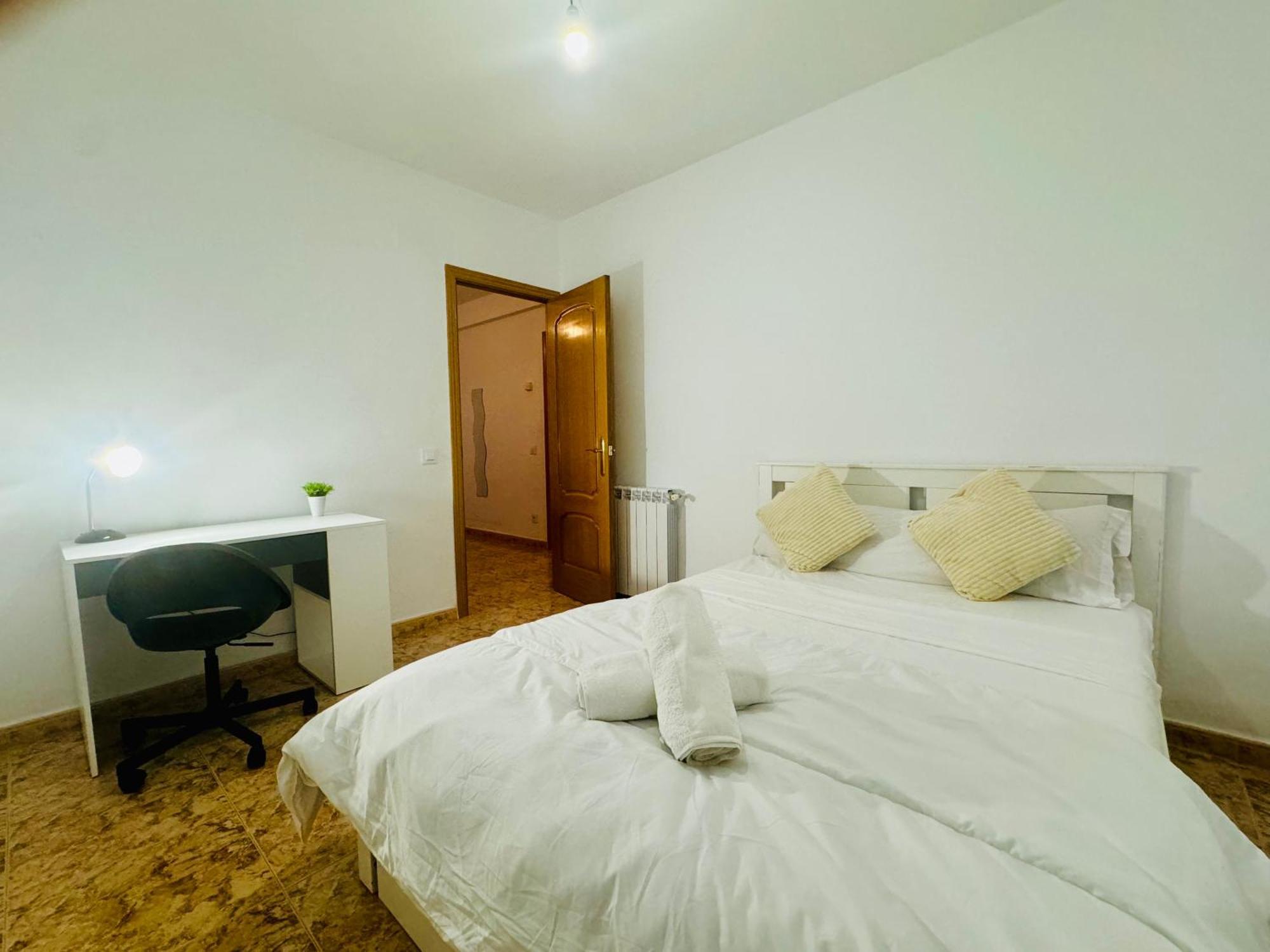 Pisos Baraja Gl Apartment Мадрид Екстериор снимка